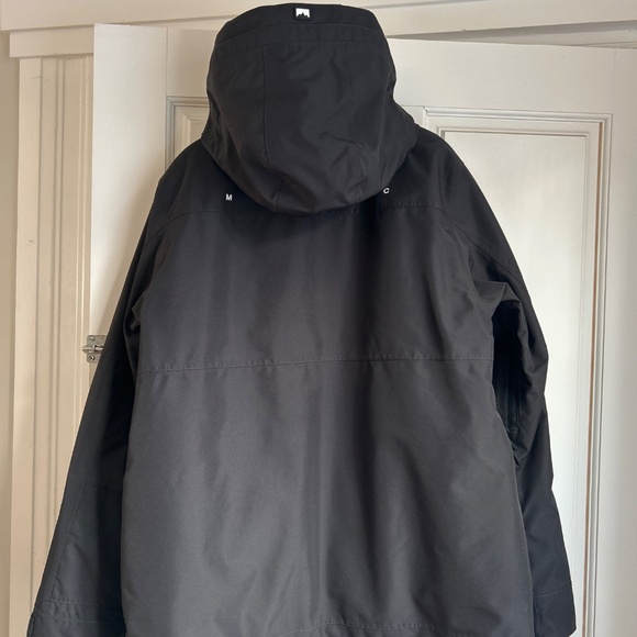 Montec Doom Women’s Ski/Snowboard Jacket (insulated) - Picture 3 of 3